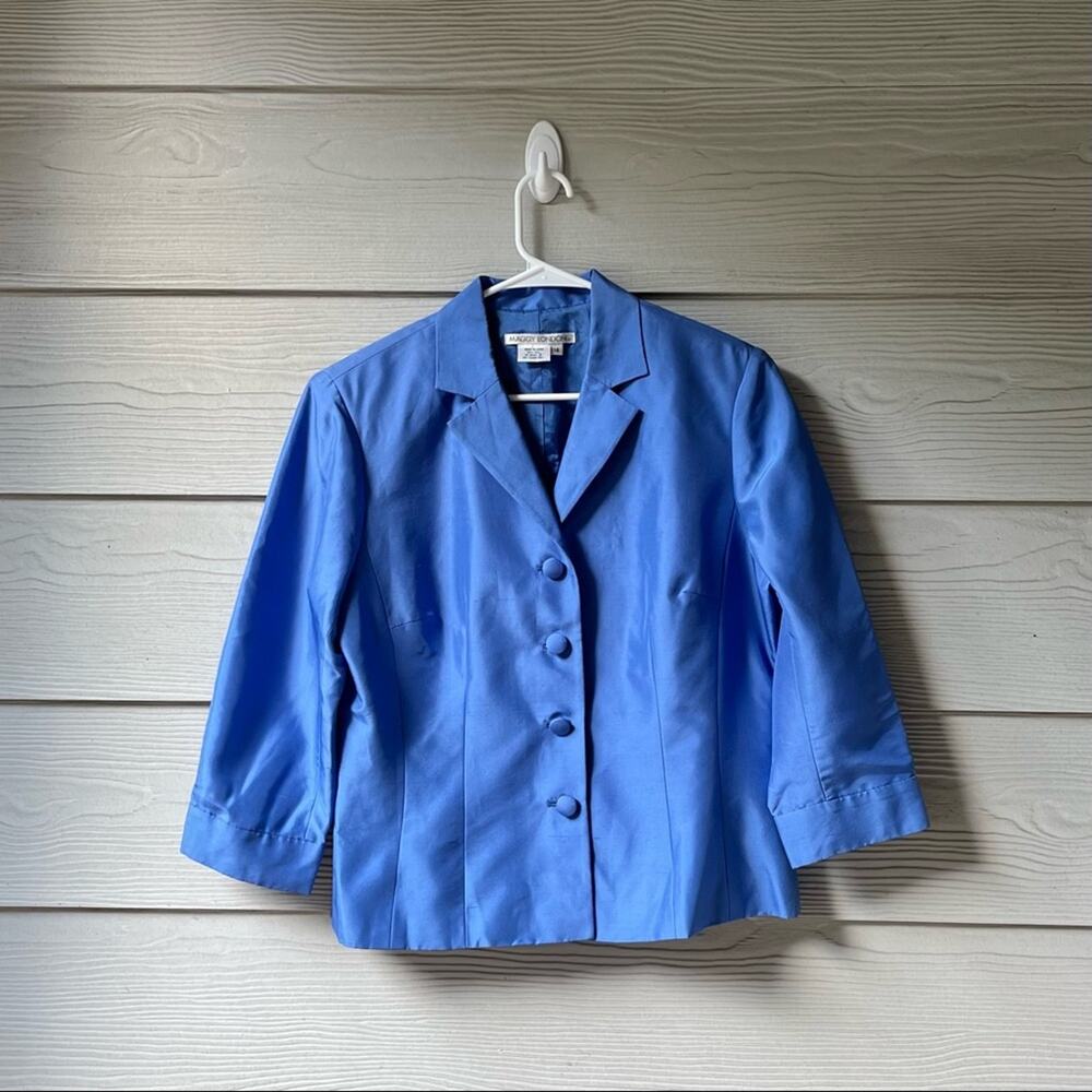 Maggy London 100% Silk Blue Blazer.--BA7